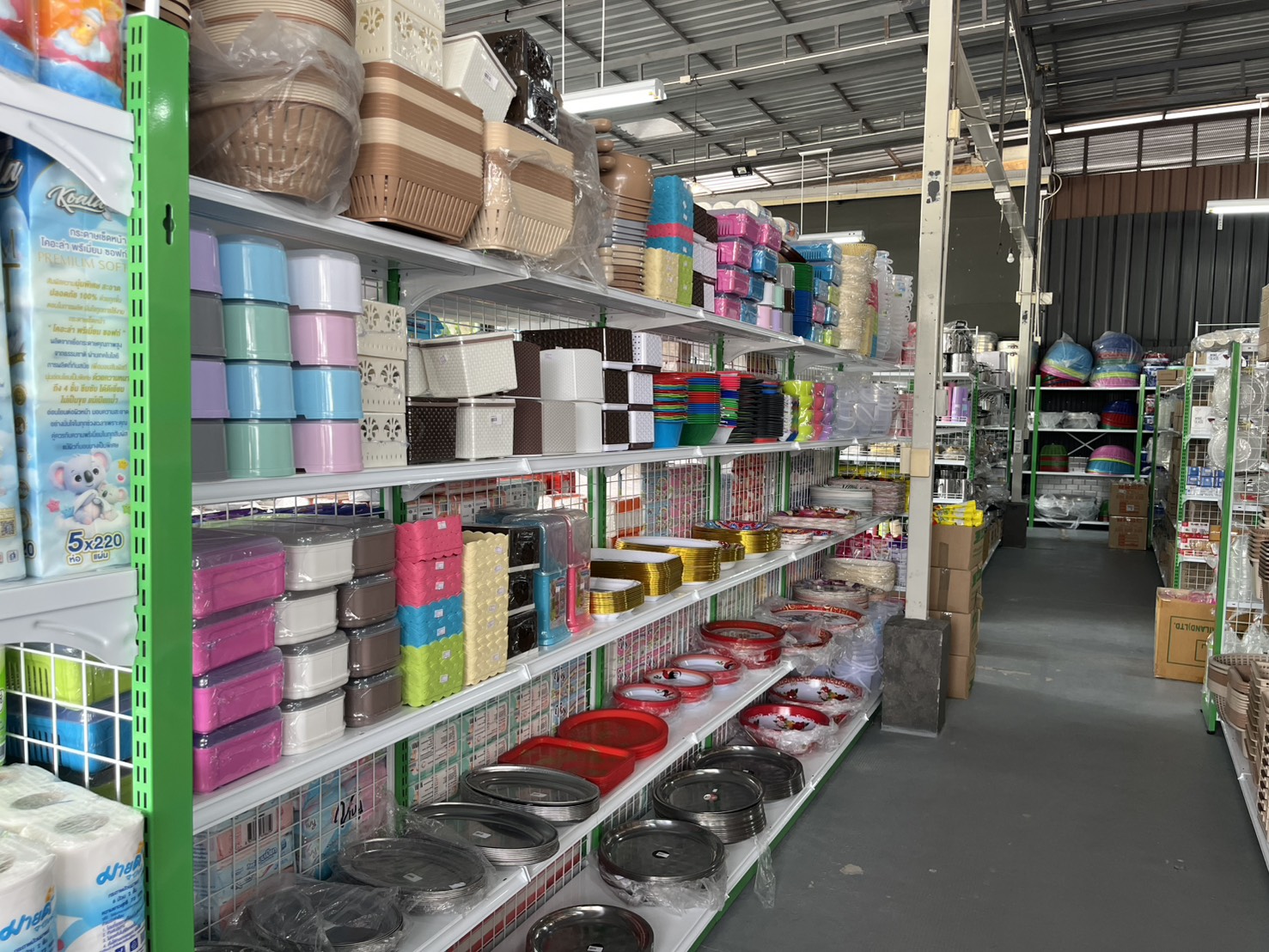 สินค้าพลาสติก กล่องเก็บของ ตะกร้า